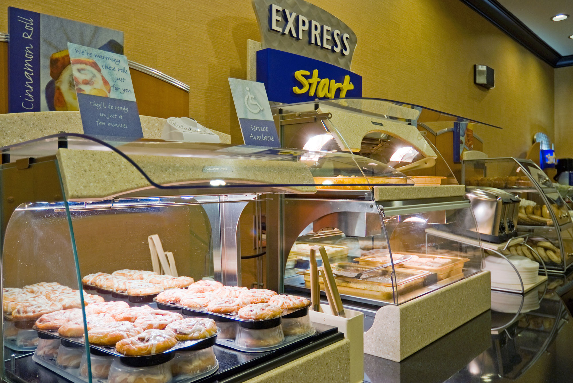 Holiday Inn Express Hotel & Suites Columbia-Fort Jackson By Ihg Exterior photo