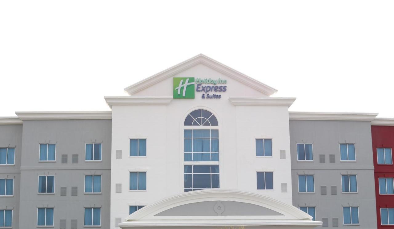 Holiday Inn Express Hotel & Suites Columbia-Fort Jackson By Ihg Exterior photo